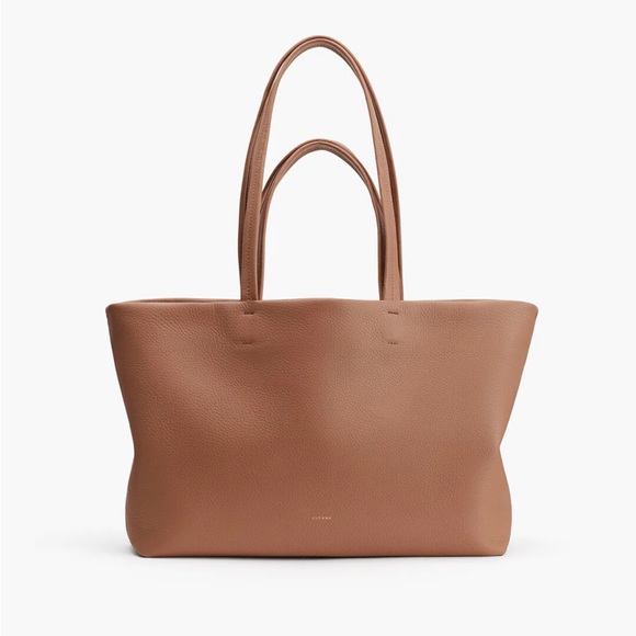 Cuyana Handbags - Small Cuyana tote